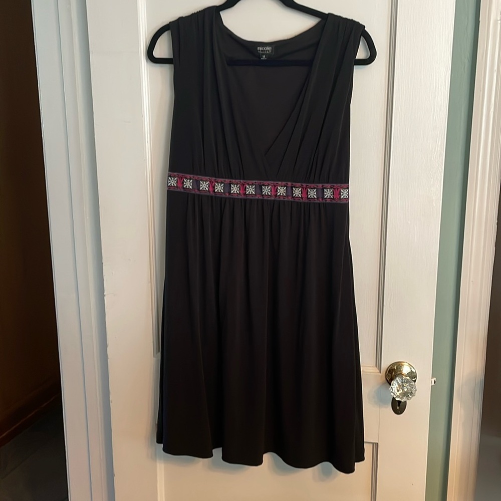Women’s Nicole Miller Black dress size 14